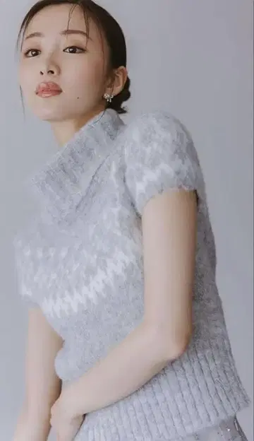 셀포드 플러피 노르딕 니트 IVR