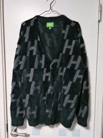 [ 새상품급 ] HUF 하프 가디건 블랙 그레이