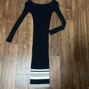 RESEXXY 리브 편직 블랙 원피스 F 사이즈