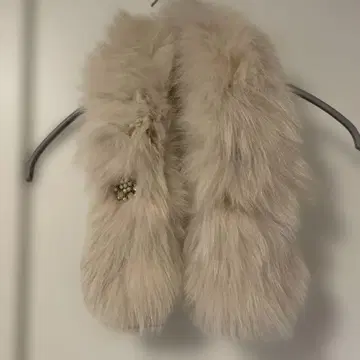 택 포함 새상품 크림색 퍼스트 스트 비쥬 포함