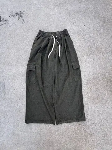 Kutir 택 포함 새상품 이지 벌룬 카고 팬츠