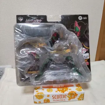 제일복권 가면라이더 오즈 소프트 비닐 피규어