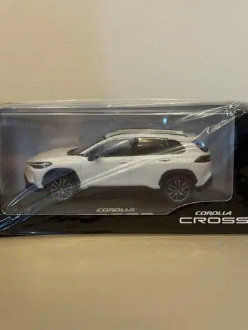 도요타 코롤라 크로스 미니카 미사용 새상품