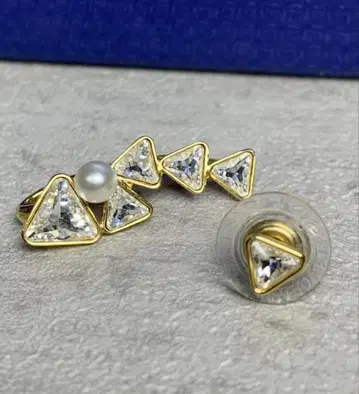 스와로브스키 Swarovski 귀걸이/이어커프 크리스탈