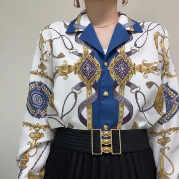 고져스 스카프 패턴 오픈 카라 빈티지 레트로 패턴 셔츠