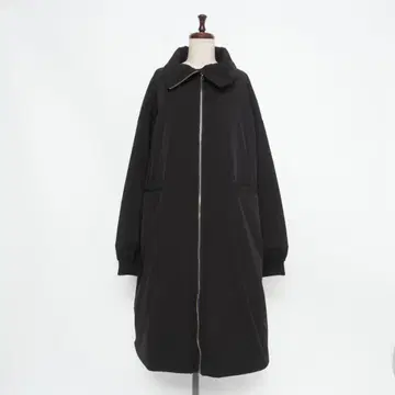 새상품급 트리 카페 안티카 몬스터 코트 블랙 사이즈 F*HD1325