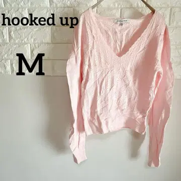 [ hooked up ] M 긴팔 스웨터 라이트 핑크 V넥 짜임 무늬