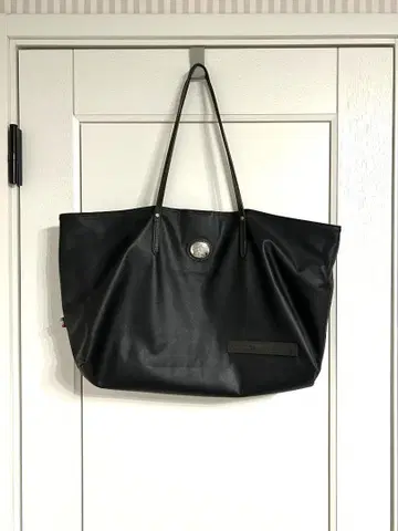 오로비안코 블랙 토트백