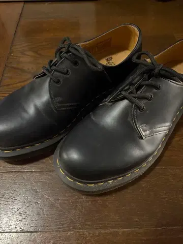 닥터 마틴 블랙 슈즈 UK6