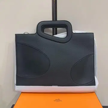 페라가모 블랙 비즈니스 백 이탈리아제