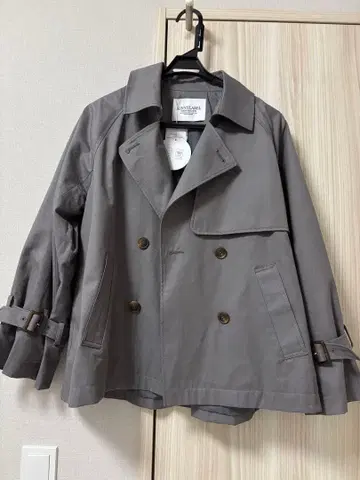 새상품 어반 리서치 서니라벨 트렌치코트