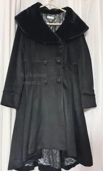 axes femme 퍼 옷깃 피쉬테일풍 롱 코트