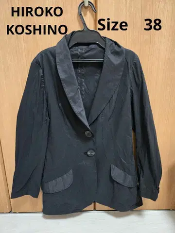 HIROKO KOSHINO 블랙 버튼 자켓