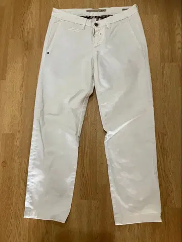 마에니마에니 G PLUS 화이트 스트레이트 데님 29