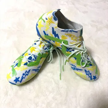 정가 세금 포함 29700엔! 퓨처 얼티밋 NJR FG/AG 26.5cm