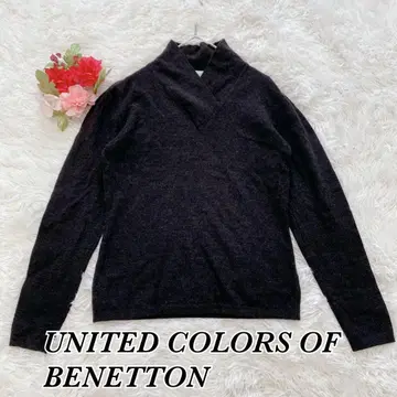 베네통 퓨어 울 V넥 스웨터 S 가을/겨울 인기 새상품급