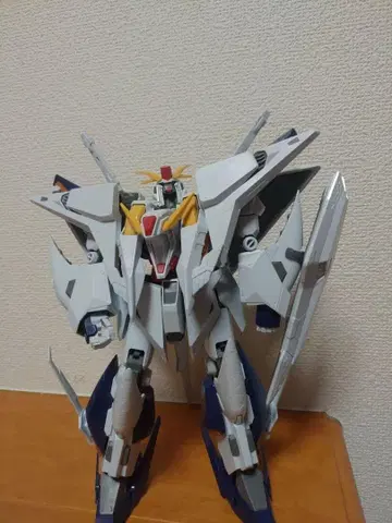 1/144 HG 크시 건담 완성품 동시 300엔 할인