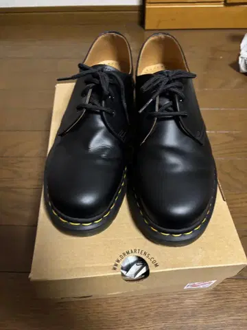 닥터 마틴 1461 59 블랙 UK 9