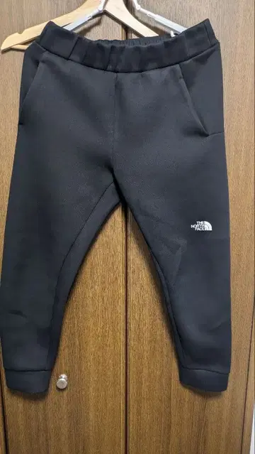 THE NORTH FACE 블랙 조거 팬츠 S 블랙