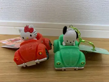 [ 익명 배송 ] 산리오 키티 포차코 자동차 모양 라이트 키링