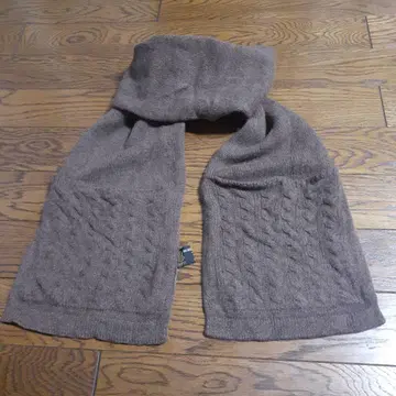 케이블 짜임 브라운 머플러