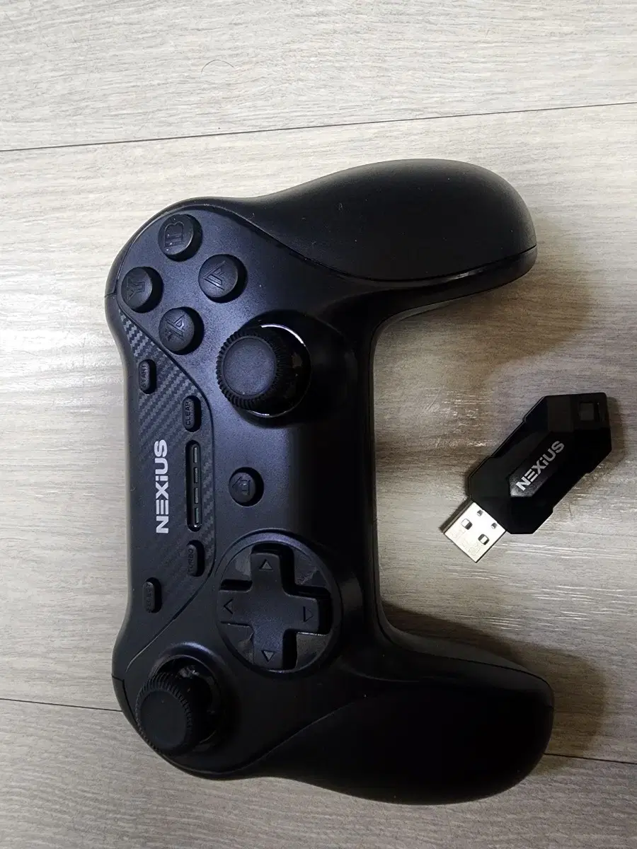 Joytron Official Release Direwolf 4 FLYDIGI Direwolf 4 Game Controller  #다이어울프4,#다이어울프,#조이트론,#플라이디지,#아펙스 on Bunjang Global Site.