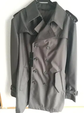 트렌치코트 M 사이즈 택 포함 미사용 새상품 폴리에스테르 100%