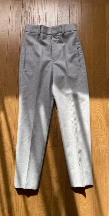 [ 가격 인하 ] MADISON BLUE 매디슨 블루 울 팬츠