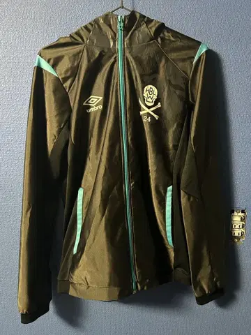 엄브로 트랙 자켓 후드 사이버 y2k