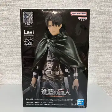 진격의 거인 피규어 리바이