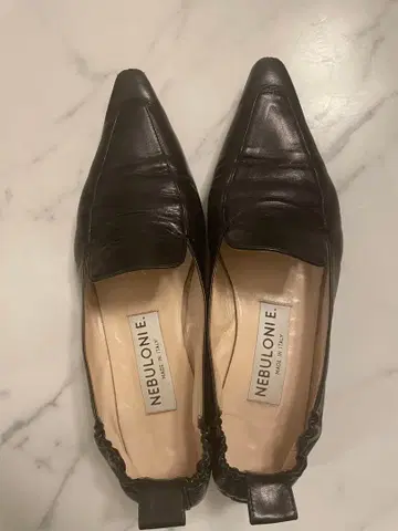 NEBULONI 스틸레토 슬립온 세미 스퀘어