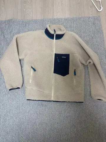 Patagonia 플리스 자켓 L 사이즈 베이지