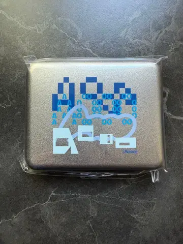 [ Aooo ] 로고 스티커 ( 캔 케이스 포함 )