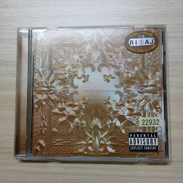watch the throne(12Track