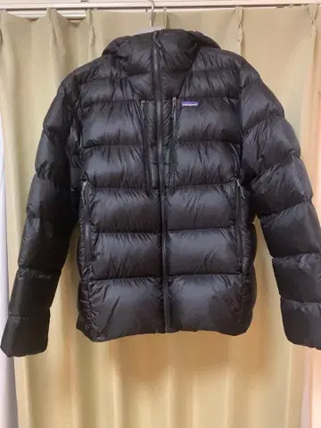 [컨디션 최상] 파타고니아 피츠로이 다운 후디 L 사이즈 블랙