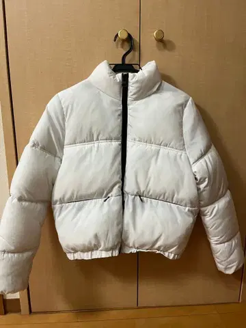 H&M 다운 화이트
