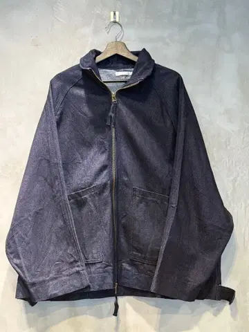 AirTokyo 오버 사이즈 백 디자인 래글런 슬리브 블루종