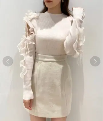 SNIDEL 프릴 슬리브 니트 풀오버