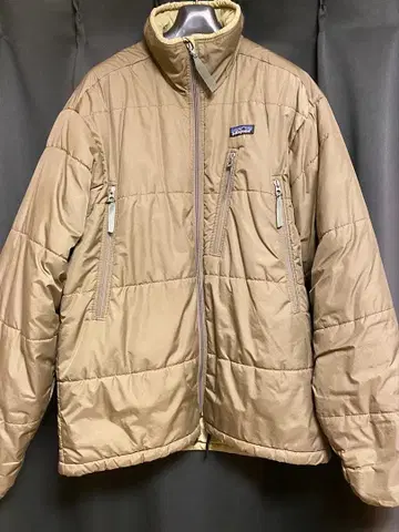 Patagonia 빈티지 2000년대 카키 퍼프 자켓