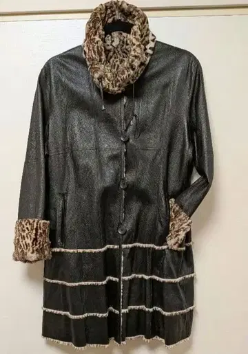 후드 부착 가죽 코트 레오파드 무늬