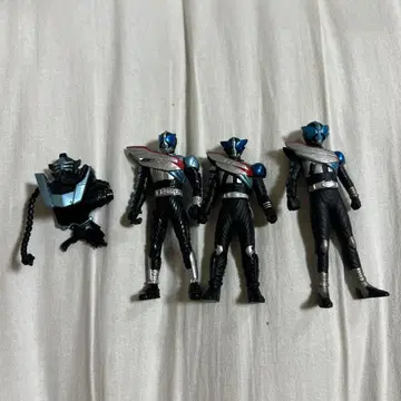 가면라이더 가부토 드레이크 카자마 다이스케 피규어 3체 세트