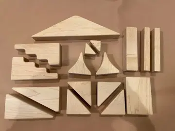 ever wood friends의 쌓기 나무 세트