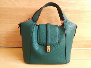 YECCA VECCA*백*가을/겨울 예카베카*무료배송 여성용 새상품급