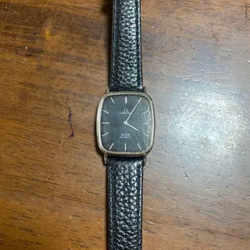 OMEGA 드 빌 쿼츠 시계