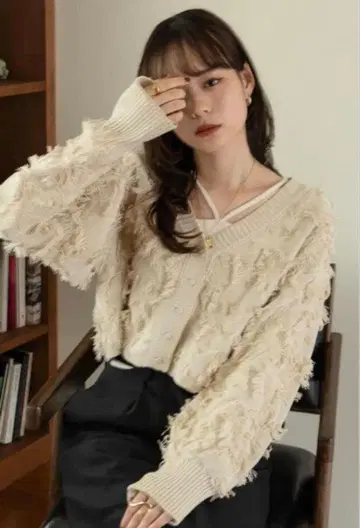 hinari 프린지 니트 숏 가디건 아이보리