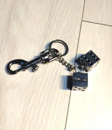 크림 소다 CS 메탈 다이스 키링 실버 CREAM SODA