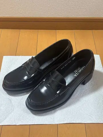 HARUTA 로퍼 블랙 24.5cm 5cm 힐