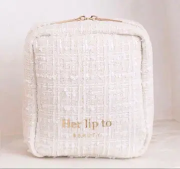 Her lip to Tweed Pouch