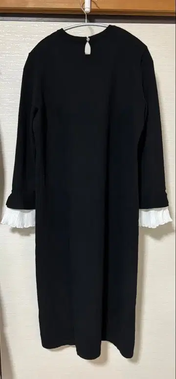 쿠미쿄쿠 긴팔 원피스 소매 프릴