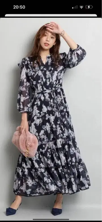 저스길리티 전개 프린트 원피스